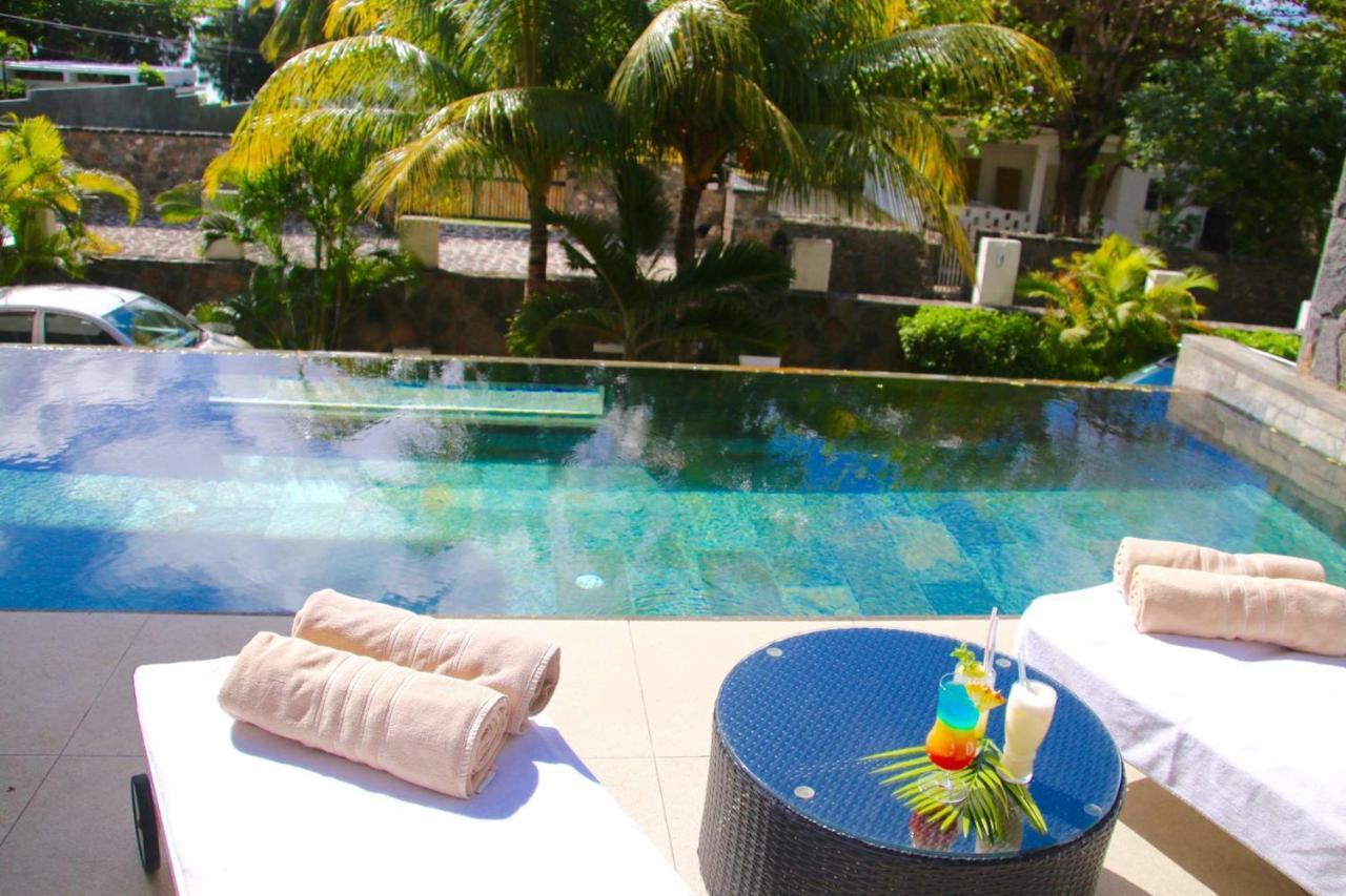 Nitzana Residences & Restaurant Pereybere Beach Exterior photo
