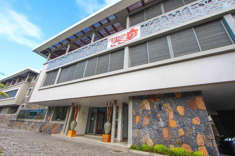 Nitzana Residences & Restaurant Pereybere Beach Exterior photo